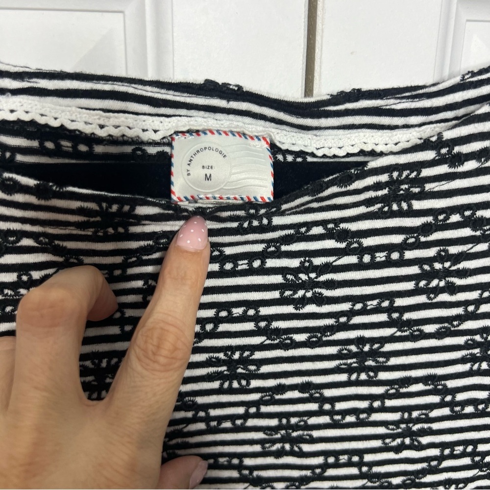 Anthropologie Textured Stripe Tee | Size M | Black & White | Embroidered Detail - Picture 2 of 5